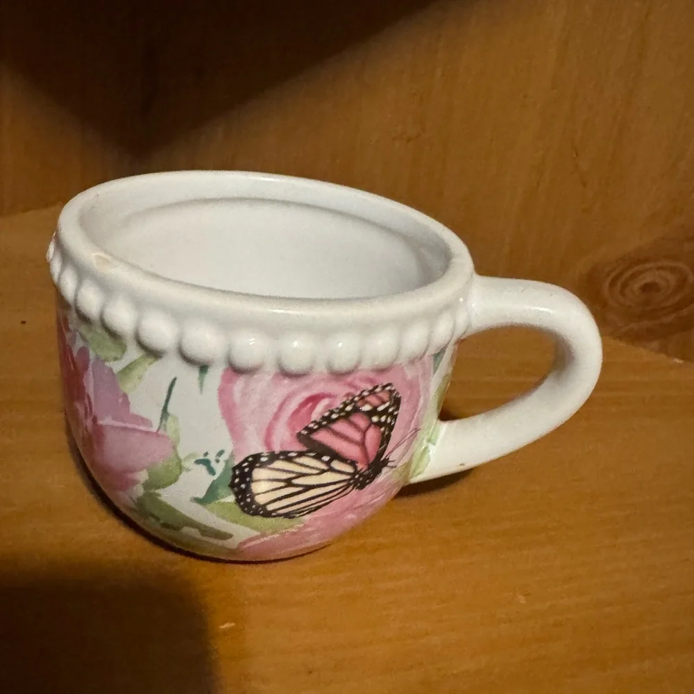 Floral Butterfly Teacup